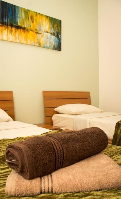 Apartament Sunny 2 Bedroom, 2 Bathrooms, Seaside Apt. *